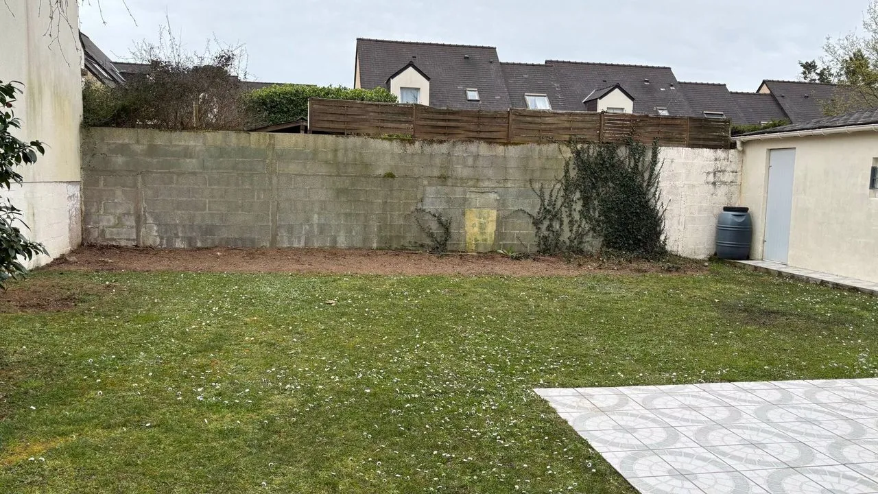 Dessouchement de la haie à Couëron